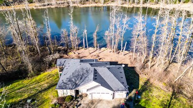 15116 NE Grantham Rd in Amboy, WA - Foto de edificio - Building Photo