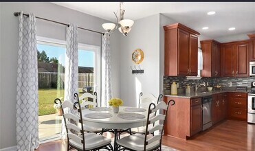 9 Melody Dr in Pooler, GA - Building Photo - Building Photo