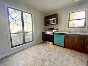 5805 Dockridge Ct in Fayetteville, NC - Building Photo - Building Photo