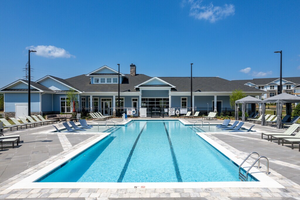 Argento at Kellswater Bridge Apartments in Kannapolis, NC