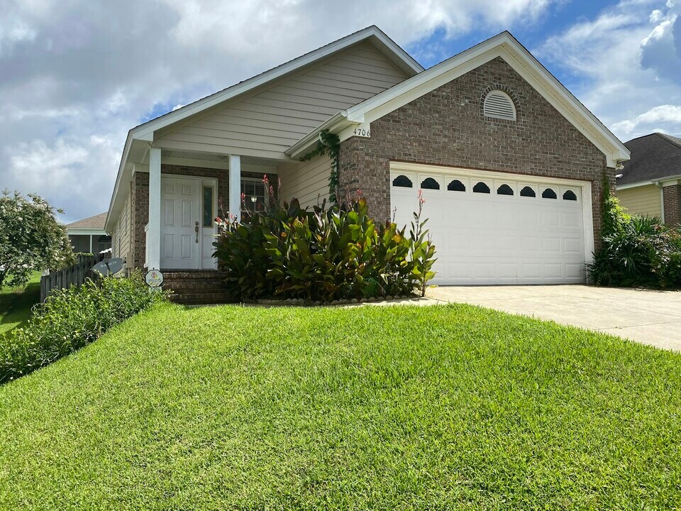 4706 Planters Ridge Dr in Tallahassee, FL - Building Photo