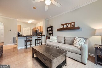 4333 Dunwoody Park in Atlanta, GA - Building Photo - Building Photo