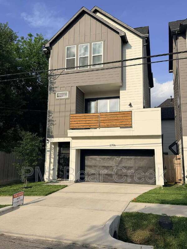 property at 2706 Cochran St
