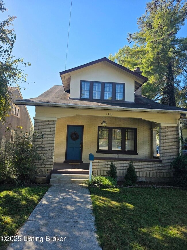 property at 1402 Main St