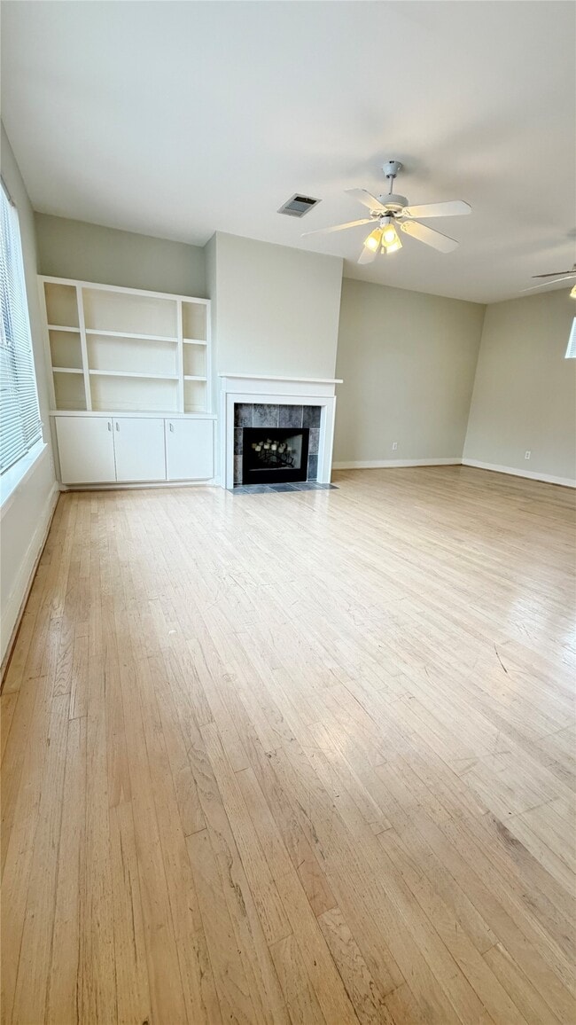 6418 Ferris Dr