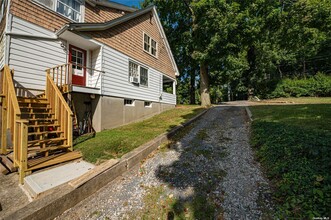 259 Woodbine Ave in Northport, NY - Building Photo - Building Photo