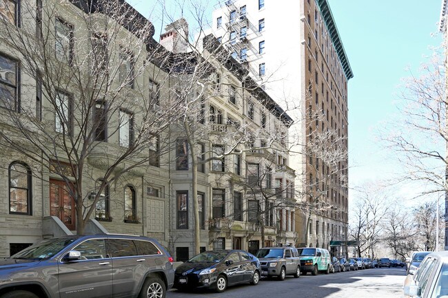 316 W 102nd St in New York, NY - Foto de edificio - Building Photo
