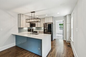 308 McPherson Pl SE in Atlanta, GA - Building Photo - Building Photo