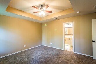 409 Noah Ln in Lindale, TX - Building Photo - Building Photo