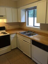 119 S East St in Kingsland, GA - Building Photo - Building Photo