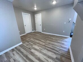 1404 North Ave NE, Unit 1404 North in Grand Rapids, MI - Foto de edificio - Building Photo