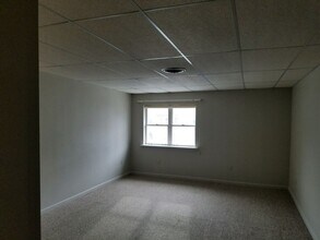 613 W Broadway in Red Lion, PA - Building Photo - Building Photo