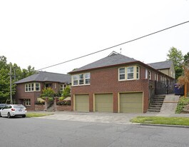 1529-1549 30th Ave in Portland, OR - Building Photo