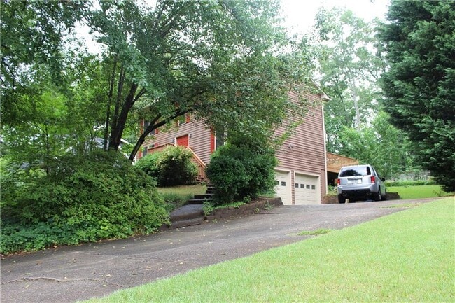property at 3921 Emerson St