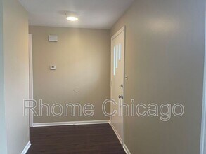 236 Whidah Ct in Schaumburg, IL - Building Photo - Building Photo