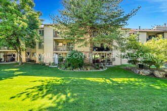 7755 S Briarsprings Dr in Midvale, UT - Foto de edificio - Building Photo