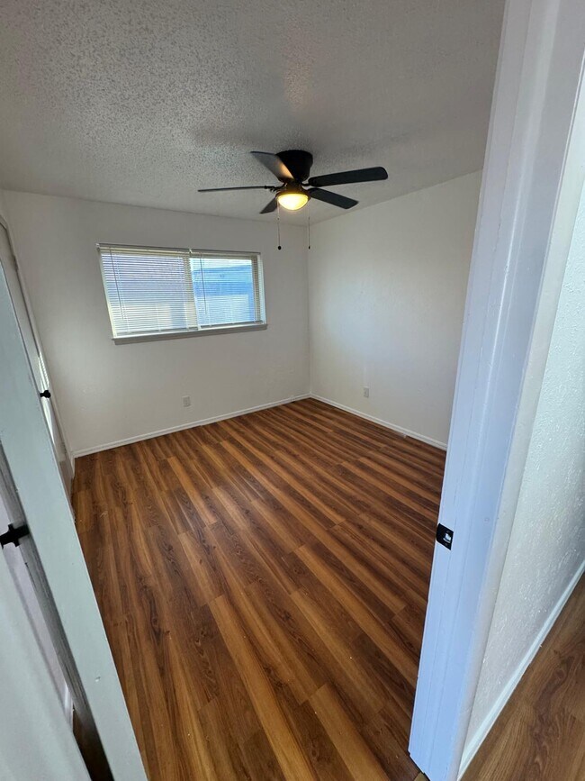 1816 NW Crosby Park Cir in Lawton, OK - Building Photo - Building Photo