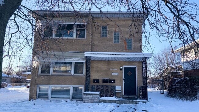 property at 15020 Woodlawn Ave