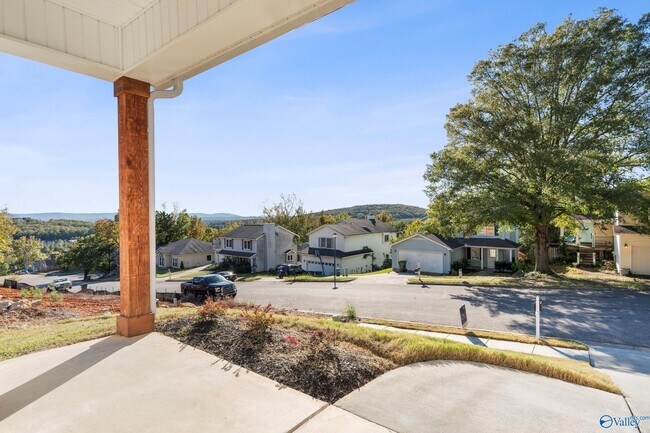 559 Farmingdale Rd SE in Huntsville, AL - Building Photo - Building Photo