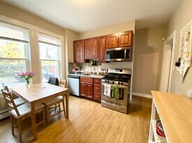7 Sunset St, Unit 1 in Boston, MA - Building Photo