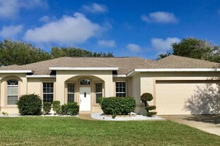 90 Buschman Dr in Ponce Inlet, FL - Building Photo
