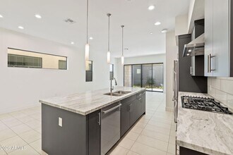 1 Easy St in Carefree, AZ - Building Photo - Building Photo