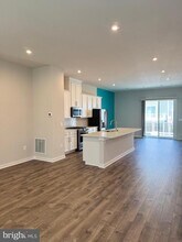 1768 Hickory Wds Rd in Dumfries, VA - Building Photo - Building Photo