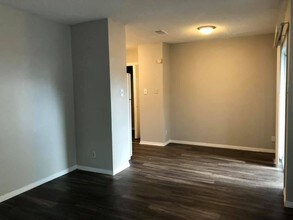 6508 S 1st St-Unit -102 in Austin, TX - Building Photo - Building Photo