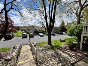 10 Sycamore Dr in Middletown, NY - Building Photo - Building Photo