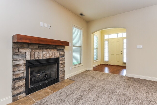 12 Wensley Ct in Clayton, NC - Building Photo - Building Photo