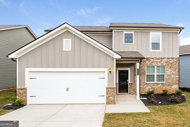 372 Hamilton Pointe Dr