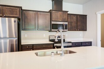 8425 63rd Pl NE in Marysville, WA - Building Photo - Building Photo