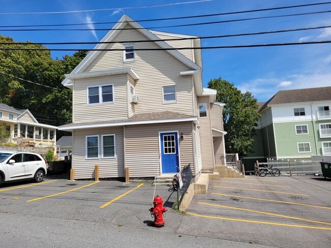 property at 11 High St