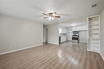 1201 Park Dr in Denison, TX - Building Photo - Building Photo