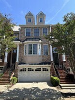 1041 Emory Parc Pl in Decatur, GA - Building Photo