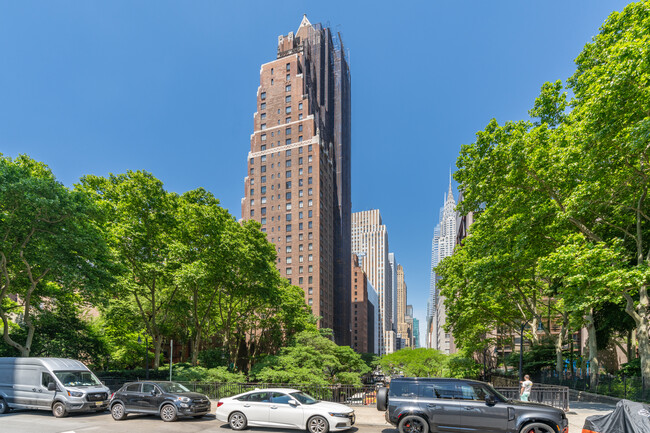 Woodstock Tower in New York, NY - Building Photo - Primary Photo