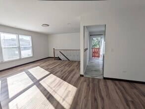 1063 Glouchester Harbor in Schaumburg, IL - Building Photo - Building Photo