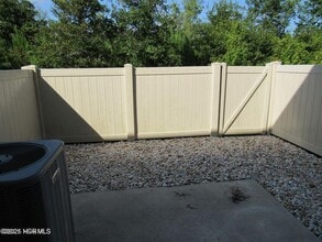 423 Sullivan Loop Rd in Piney Green, NC - Building Photo - Building Photo