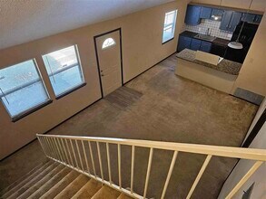 1104 NW 52nd Cir in Lawton, OK - Building Photo - Building Photo