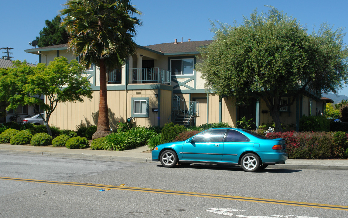 1701 Noranda Dr in Sunnyvale, CA - Building Photo