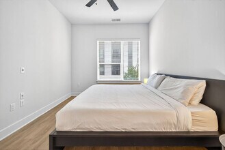 1001 N Himes Ave in Tampa, FL - Building Photo - Building Photo