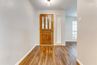 1522 Mayweather Ln in Richmond, TX - Foto de edificio - Building Photo