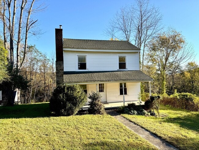 1608 Harding Rd in Blacksburg, VA - Foto de edificio - Building Photo