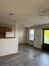 1292 W Ashley Rd in Boonville, MO - Building Photo - Building Photo