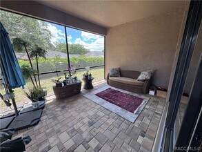 1675 W Caroline Path in Lecanto, FL - Building Photo - Building Photo