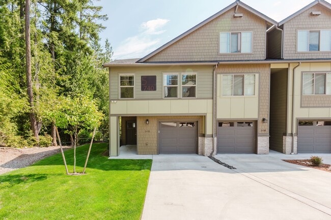 Norland Trails in Poulsbo, WA - Foto de edificio - Building Photo