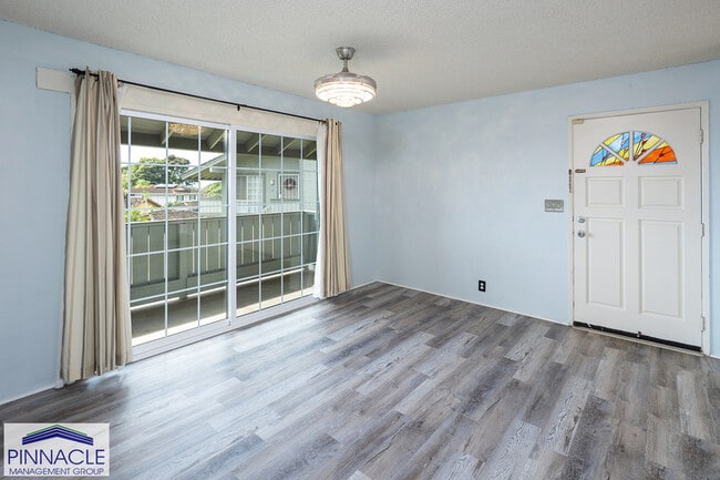 94-1410-1410 Welina Loop in Waipahu, HI - Building Photo - Building Photo