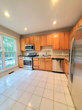 6030 Lincolnia Rd in Alexandria, VA - Building Photo - Building Photo