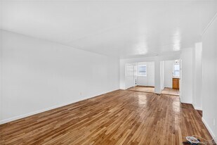 2112 Lacombe Ave in Bronx, NY - Building Photo