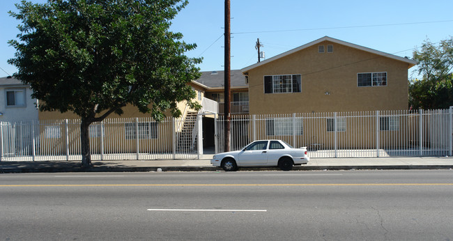 4214 Avalon Blvd in Los Angeles, CA - Building Photo - Building Photo